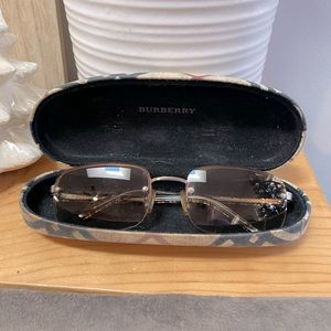 Burberry Sunglasses With Case